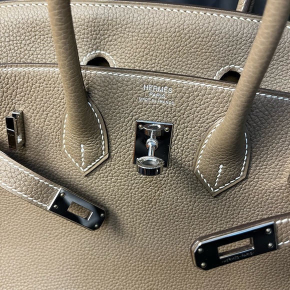 Authentic Hermes birkin25 etoupe stamp B. - Picture 8 of 16